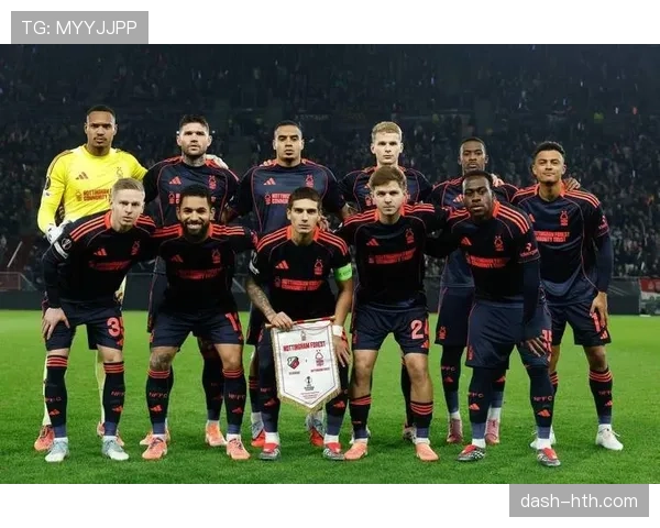 全球足球巨星年度盘点：本季表现稳健球员展现新趋势