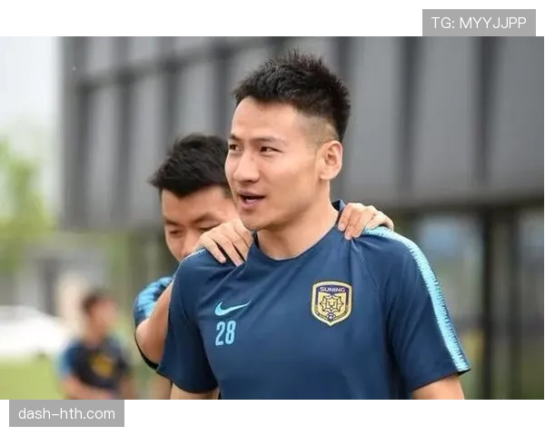 都灵边路进攻表现稳健,状态持续提升引关注 都灵边路进攻表现稳健,状态持续提升引关注