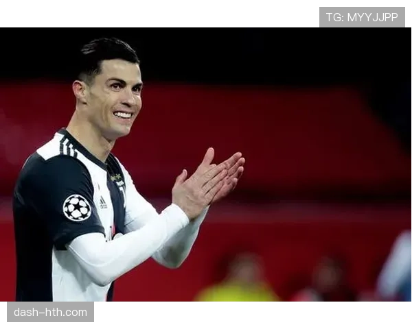 佩德里远射破门状态回暖,表现稳健成为年轻球星的亮点 佩德里远射破门状态回暖,表现稳健成为年轻球星的亮点