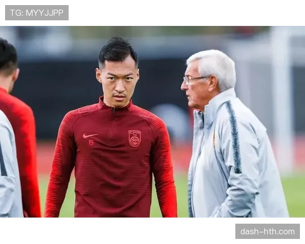 从青年国脚到国家队主力轮换：乌加特的成长路径