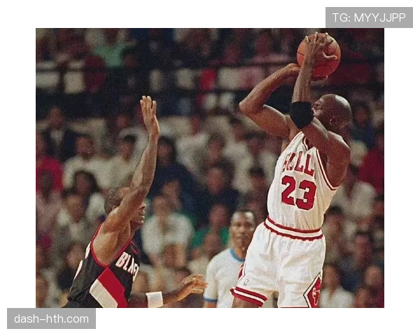 乔丹退役后还在每天5点起床练投篮？这自律谁顶得住啊